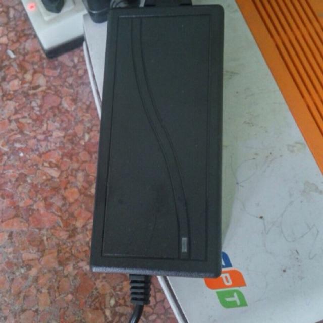 Adapter 12v 5a máy phun sương rửa xe tăng áp đổi điện 220-12v