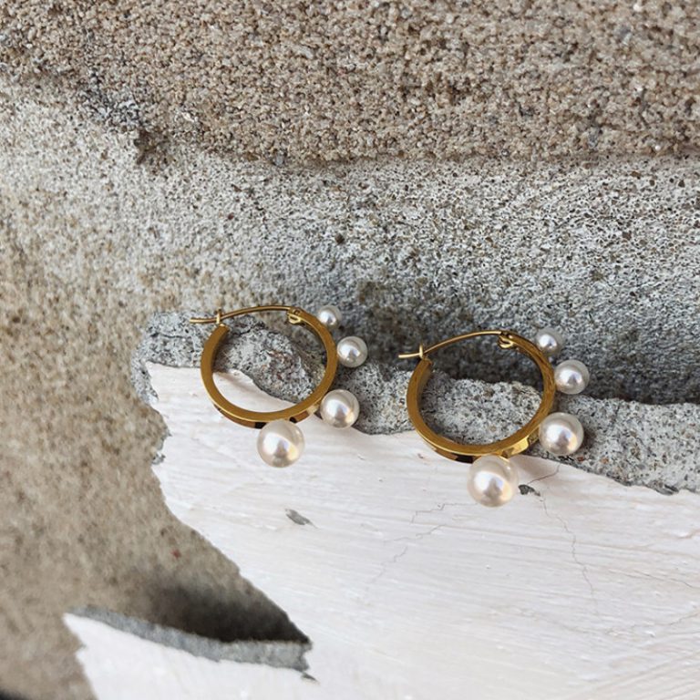 Bông Tai Khoen Tròn 4 Viên Ngọc Trai Titan Ko Han Rỉ TT 3862