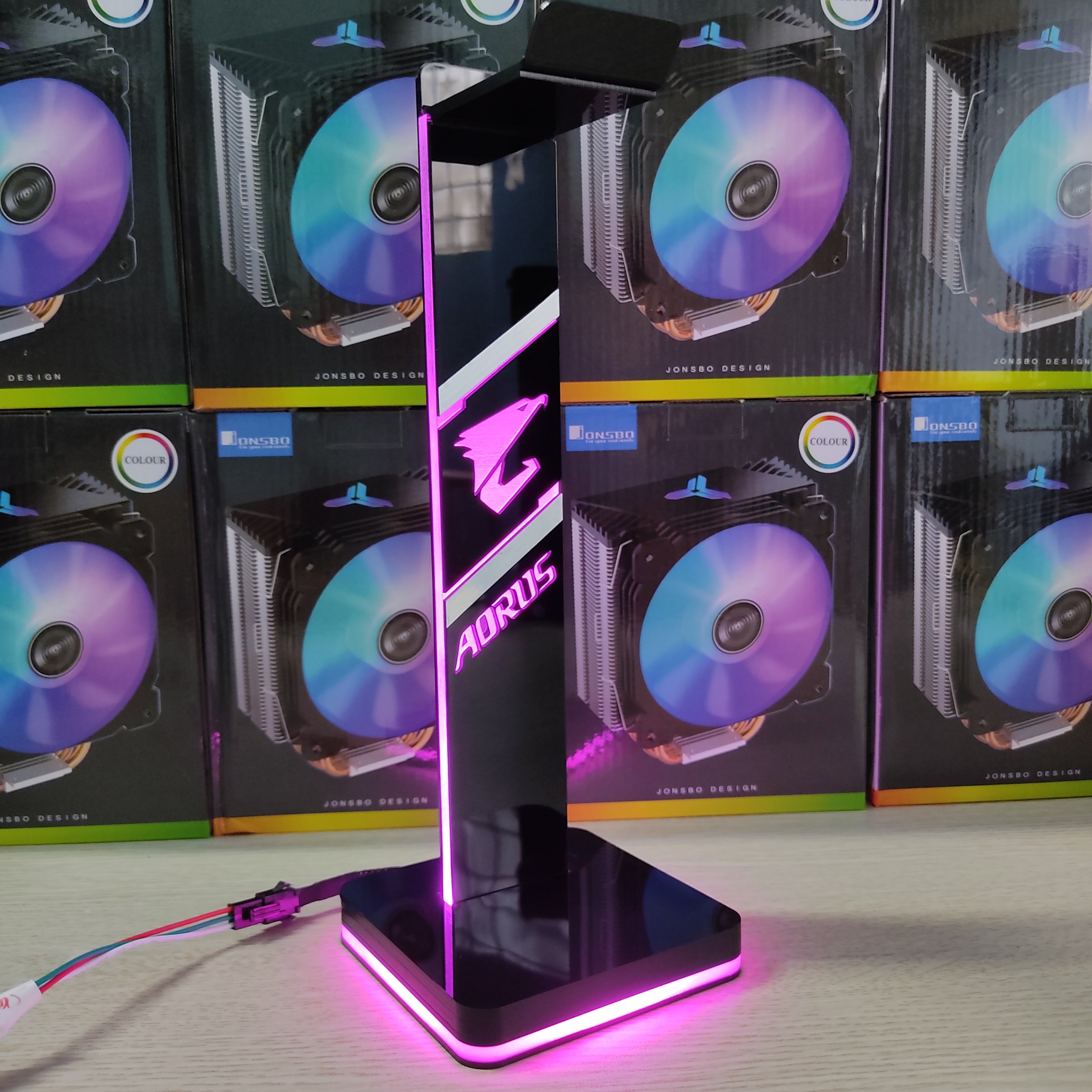 Giá treo tai nghe Gaming Logo Aorus có tích hợp đèn led RGB, tặng kèm điều khiển chỉnh màu từ xa - Hàng nhập khẩu