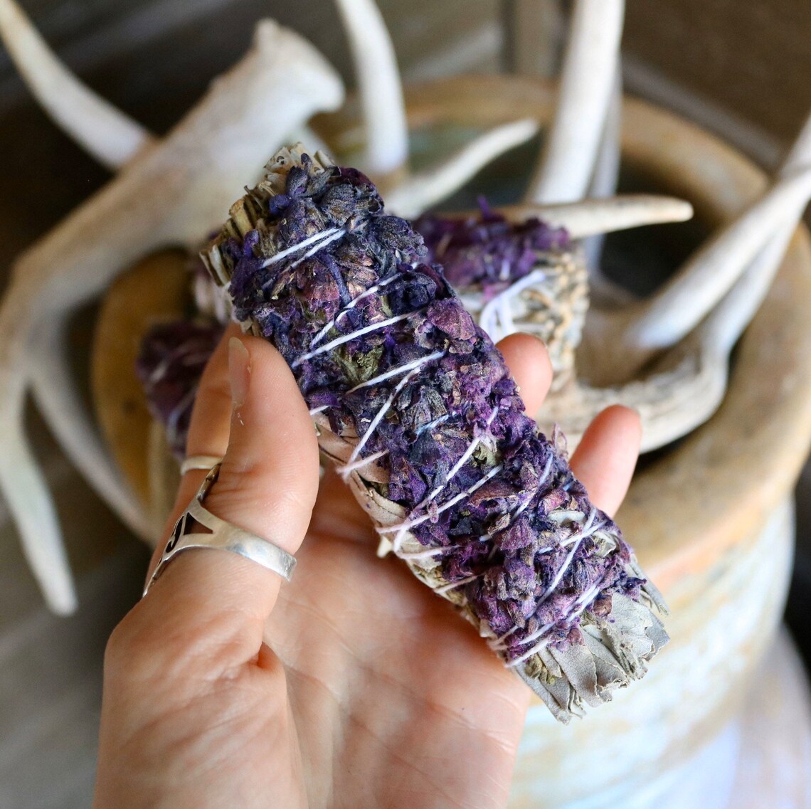 Xô thơm trắng + Lavender thanh lọc, làm sạch 11cm - 35g