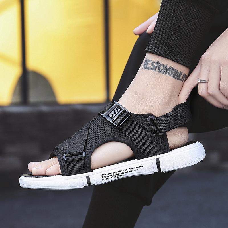 Sandal đế bệt phong cách mùa hè cho nam