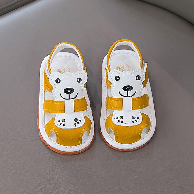 Sandal Tập Đi Cho Bé Trai Bé Gái Phát Tiếng Kêu Đế Mềm Chống Trơn Trượt Phong Cách Hàn Quốc D51