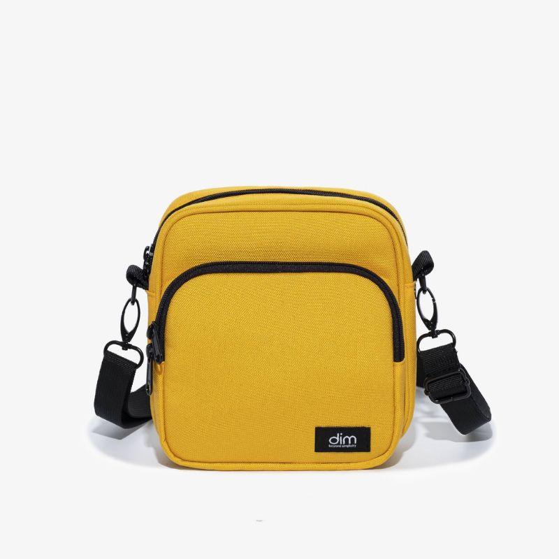 Túi đeo chéo mini trơn dành cho nam màu đen cá tính thiết kế nhỏ gọn tiện lợi khi đi chơi đi du lịch TA076