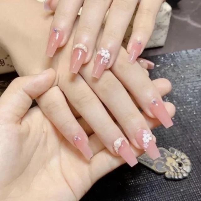 Nailbox, móng tay giả màu hồng thạch