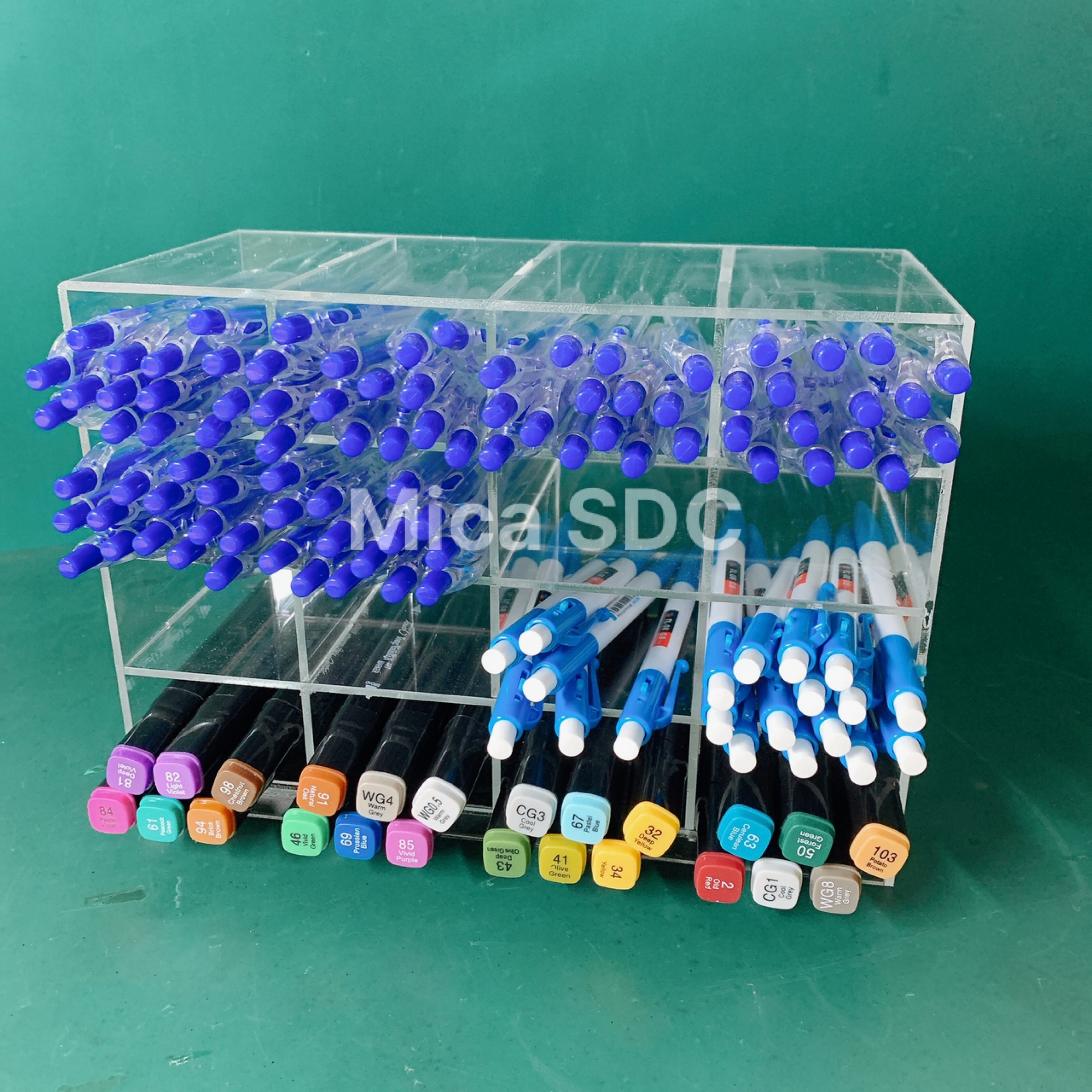 Kệ bút nằm 16 ô - Kệ đựng bút nằm nhiều ô bằng mica