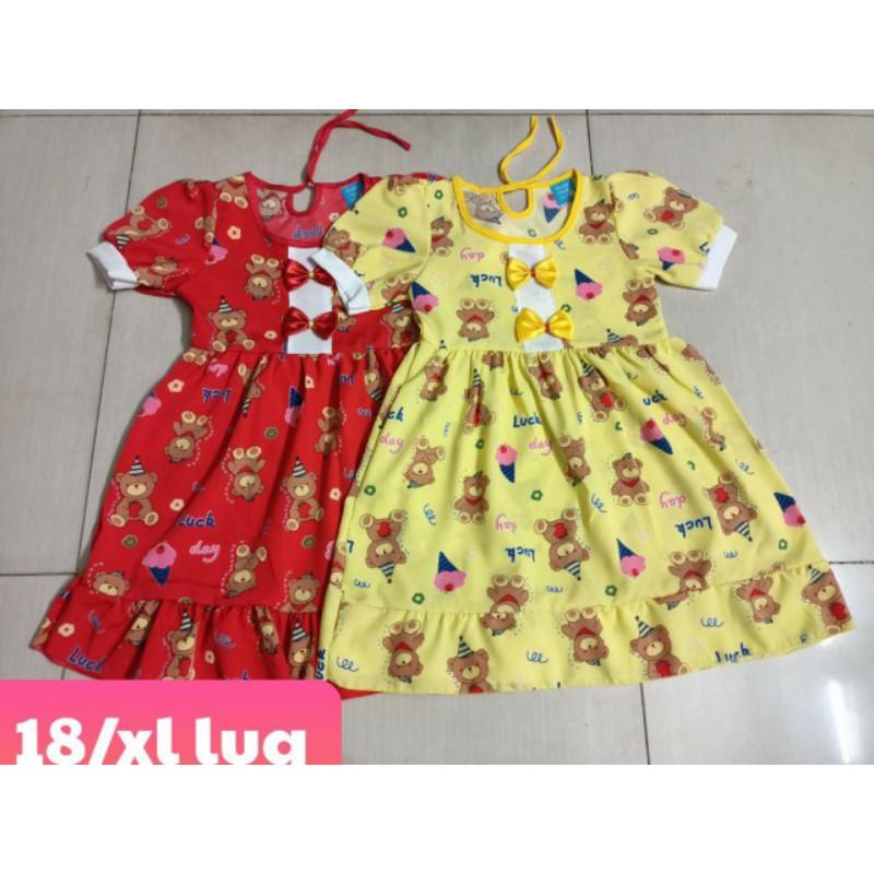 Đầm váy cho bé gái nhỏ
