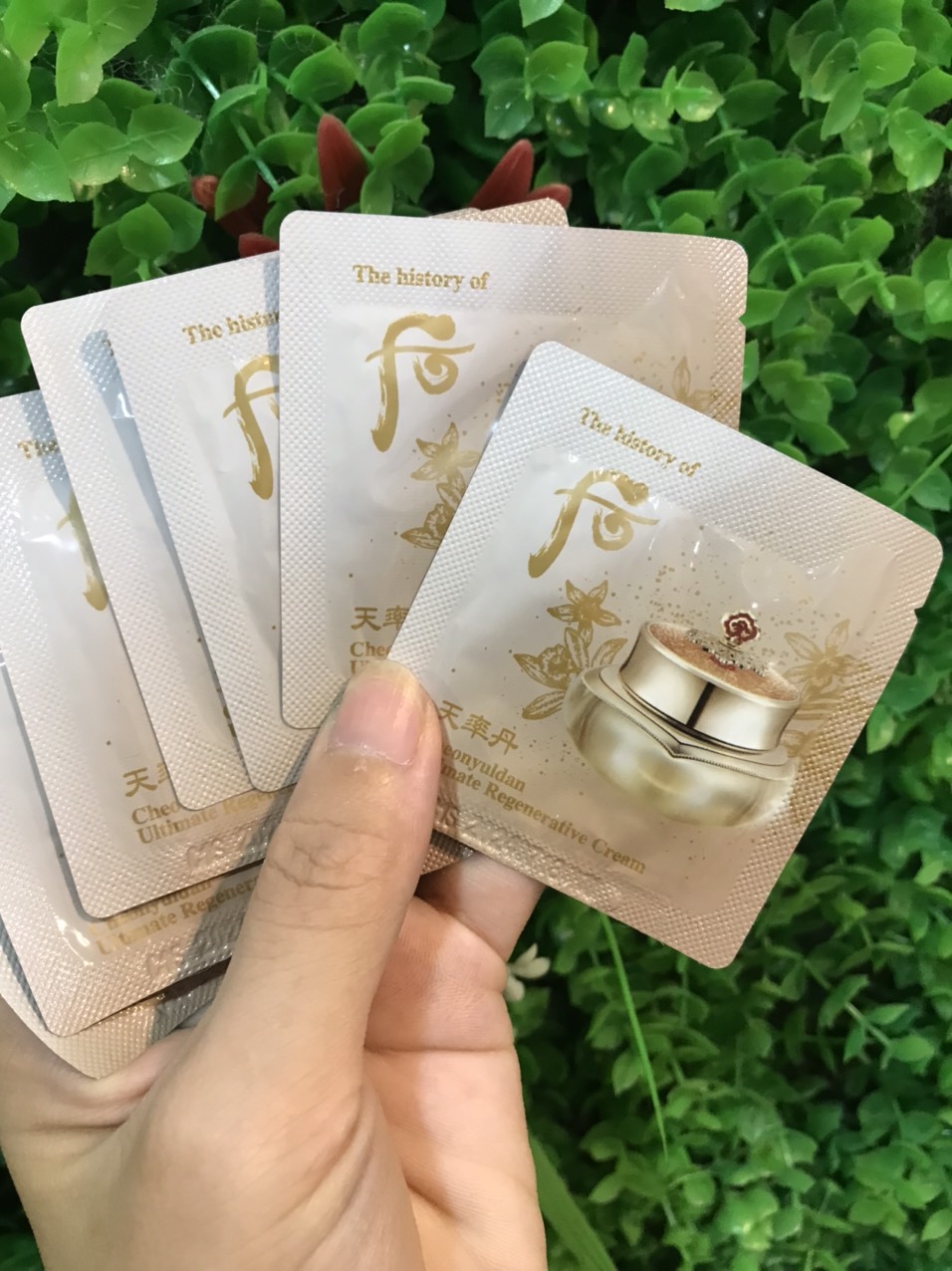 Combo 30 gói kem dưỡng trẻ hóa nâng cơ chống lão hóa Whoo CYD ULT Regenerating Cream 1ml