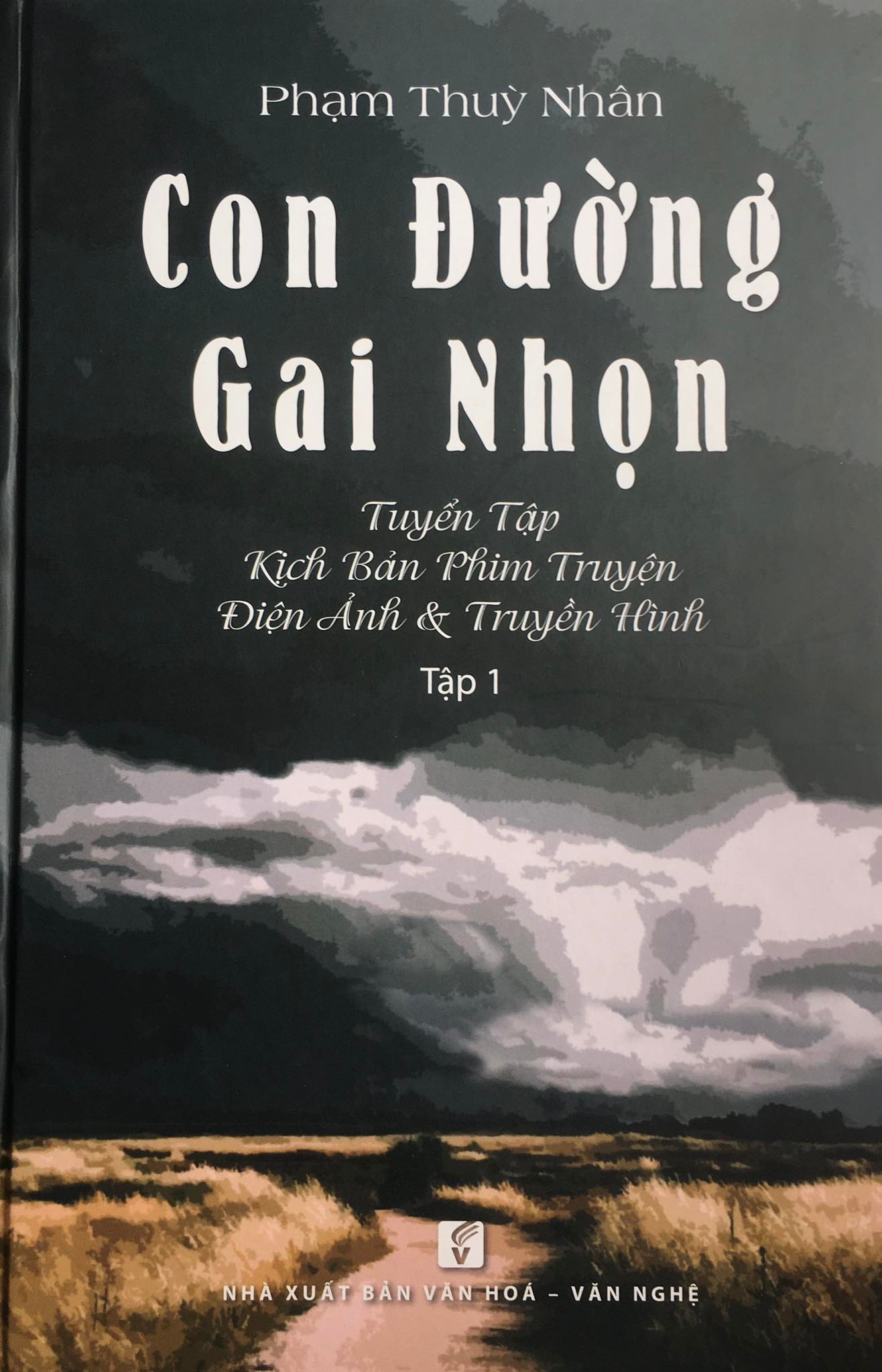 Con Đường Gai Nhọn