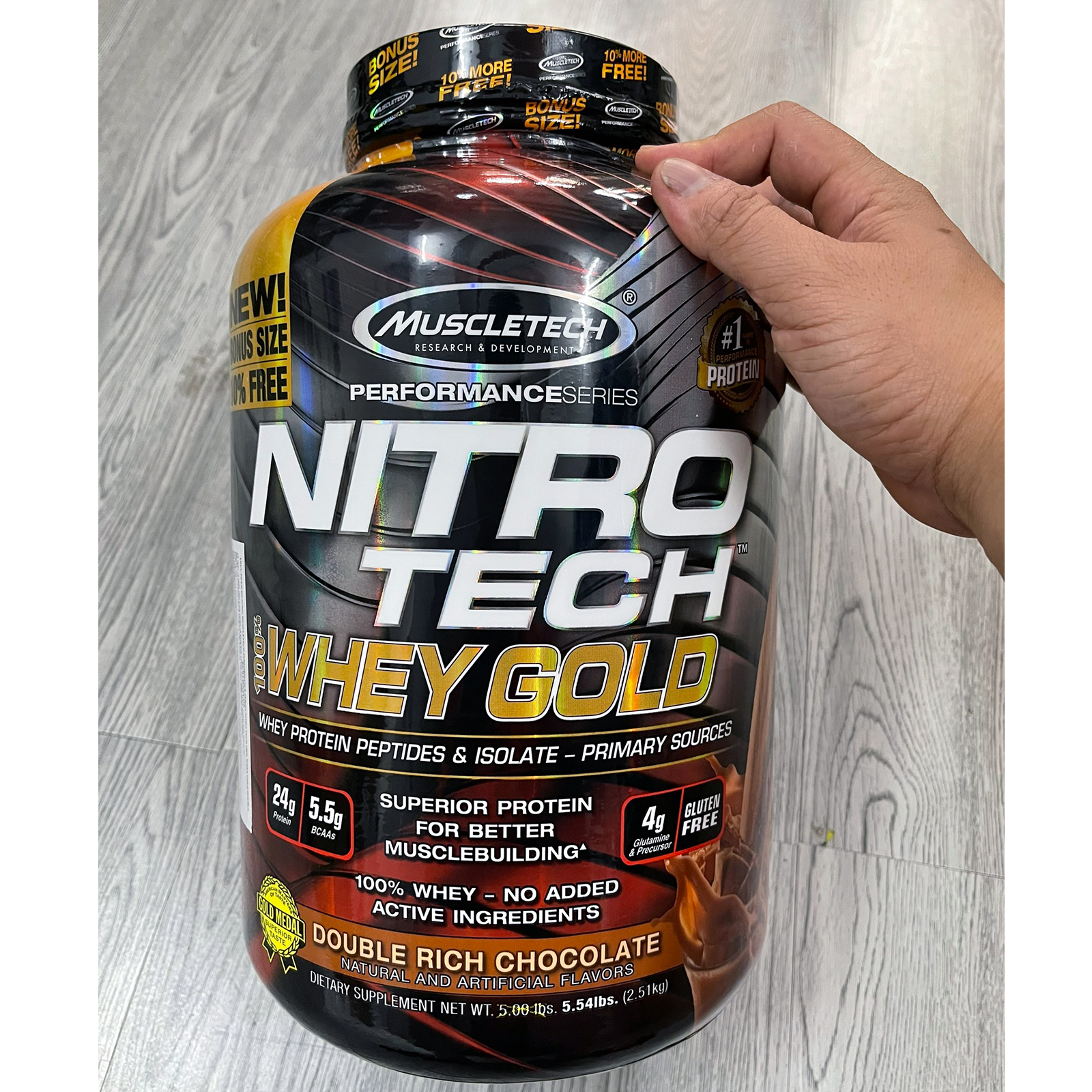 Sữa tăng cơ Nitro Tech 100% Whey Gold của Muscle tech hương socola hộp 76 lần dùng