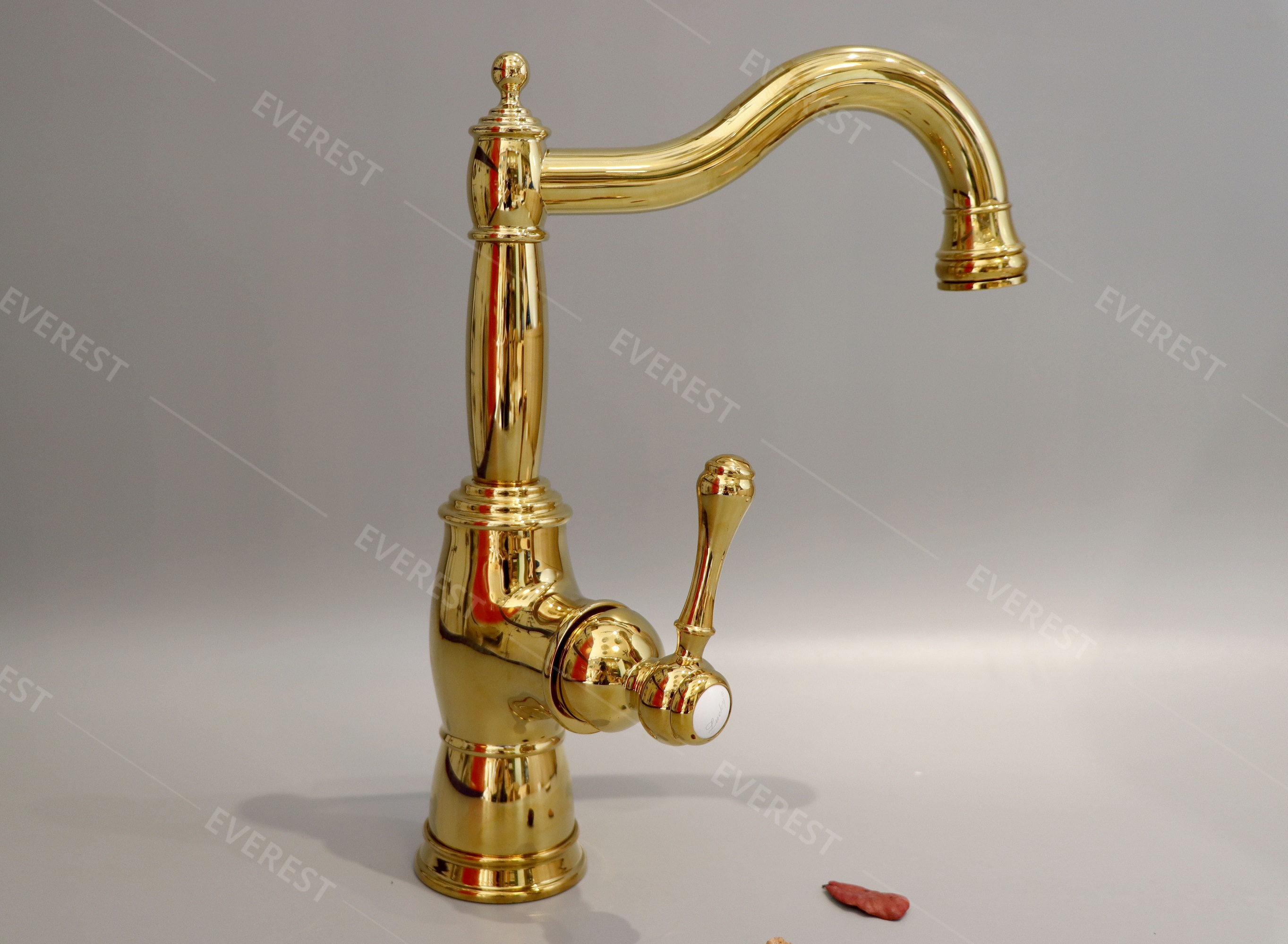 Vòi lavabo mạ vàng 30cm EV-MV27