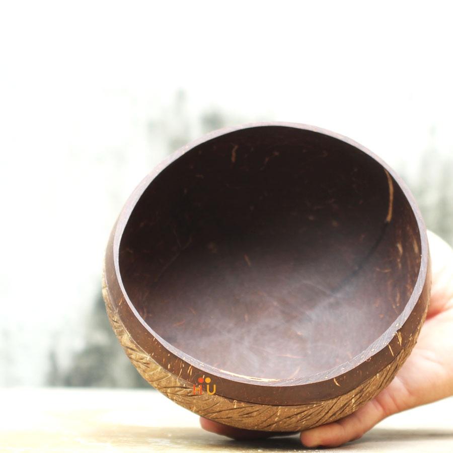 Tô gáo dừa khắc hoa văn Com