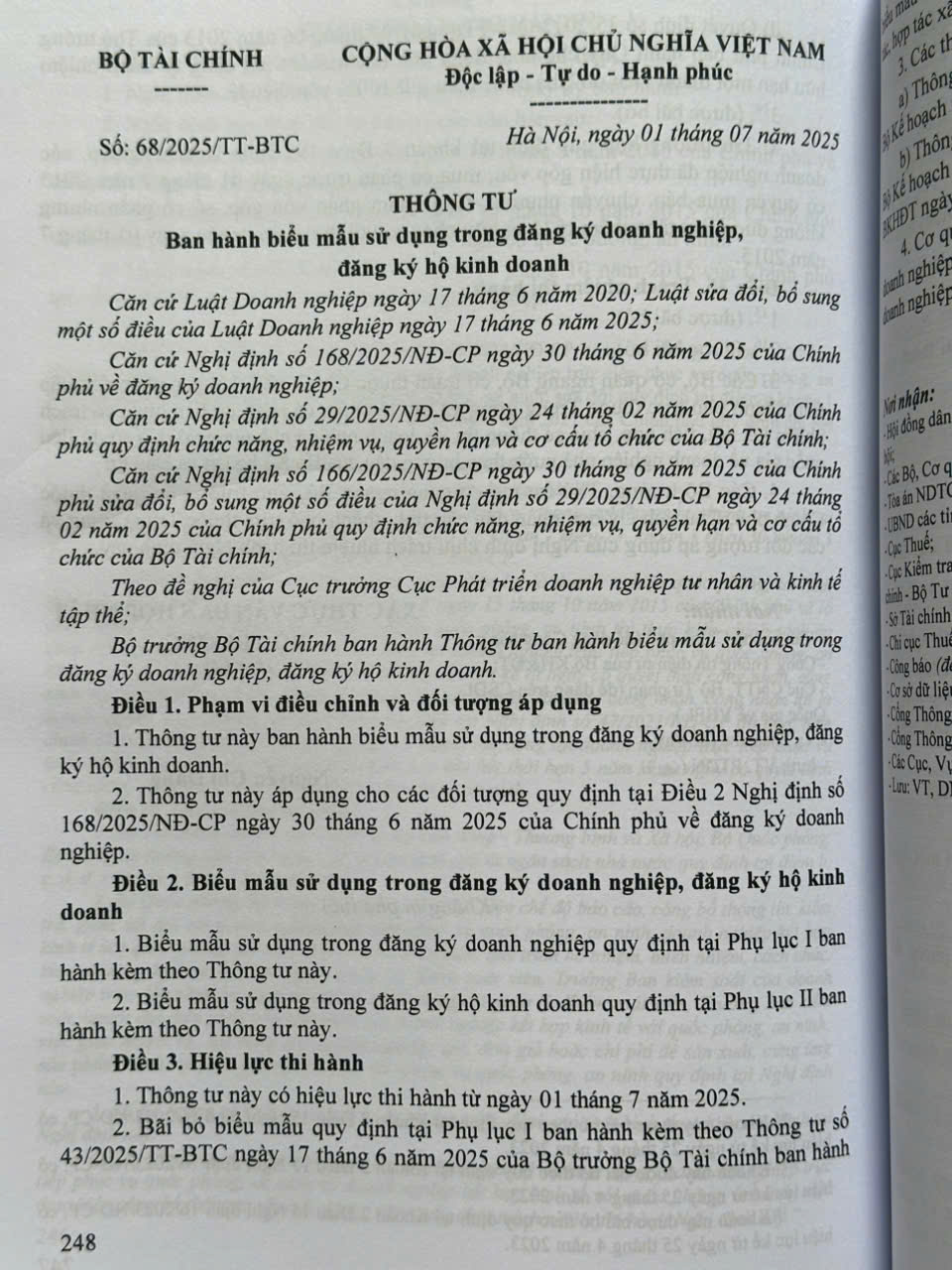 Sách Luật Doanh Nghiệp sửa đổi, bổ sung 2025 – Hệ Thống Các Văn Bản Quy Định, Hướng Dẫn Chi Tiết Thi Hành (V2614T)