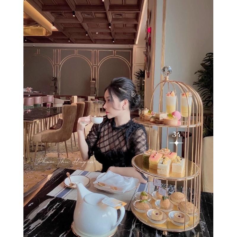 Đầm lưới tay lỡ