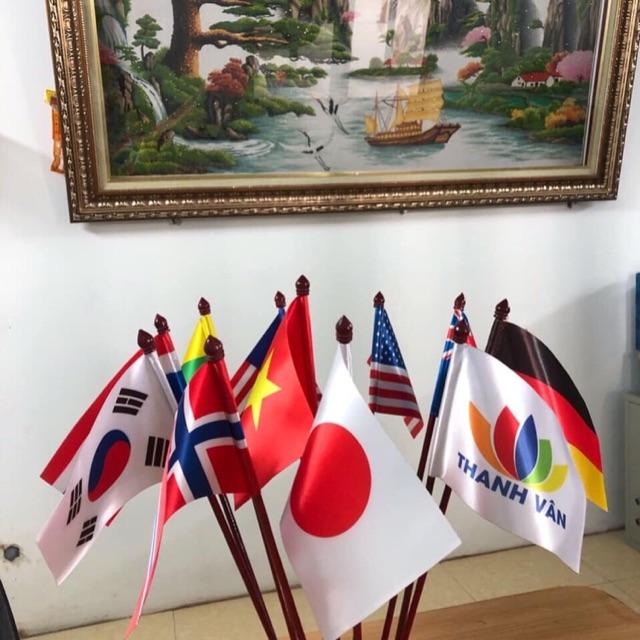 Cờ để bàn cắm 10 nước khác nhau