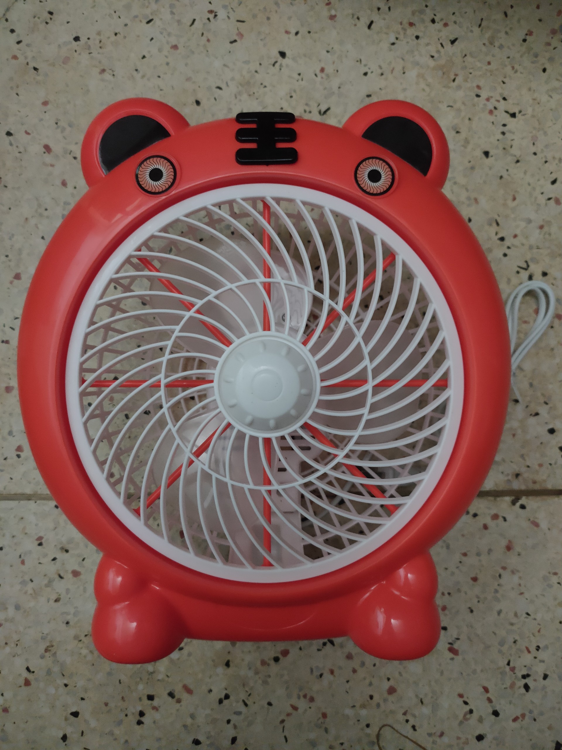 Quạt mini cắm điện hình thú loại lớn