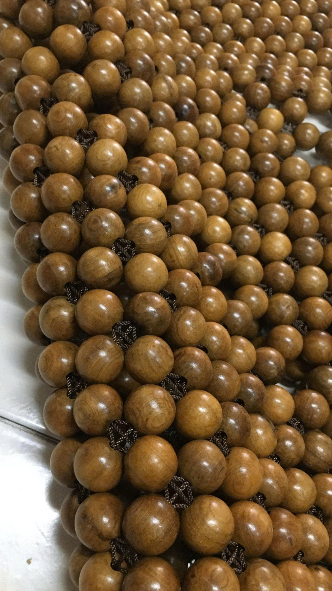 Đệm Lót Ghế Xe Ô Tô Hạt Gỗ Bách Xanh Cao Cấp Hạt 1.8cm