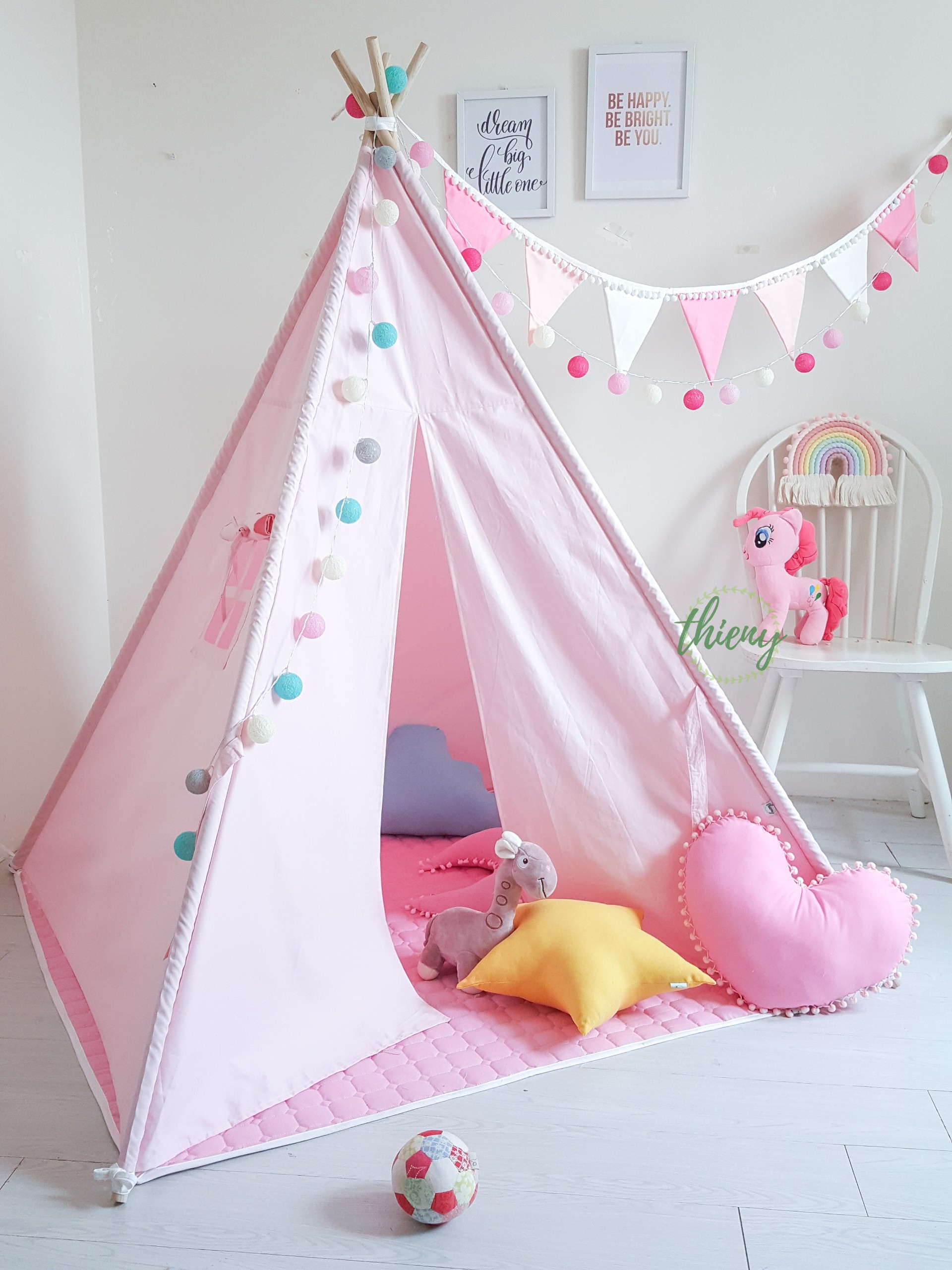 Lều vải cho bé gái màu Hồng công chúa vải 100% cotton khaki, cọc gỗ tự nhiên | Light pink Teepee with stabilizer