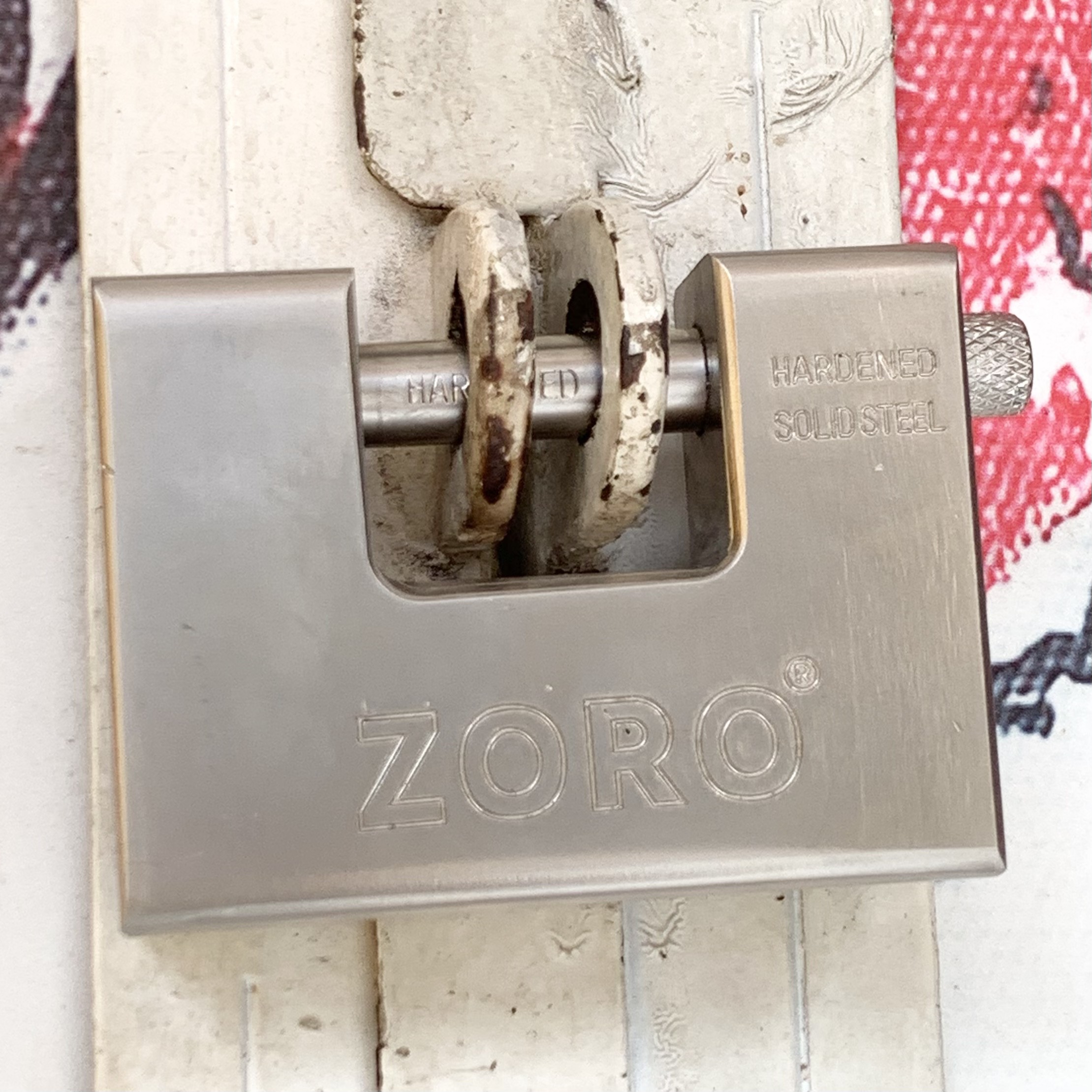 Ổ khoá cửa cầu ngang ZORO nặng 1kg1 chống cắt chống đập chống đục, siêu chịu lực chống trộm