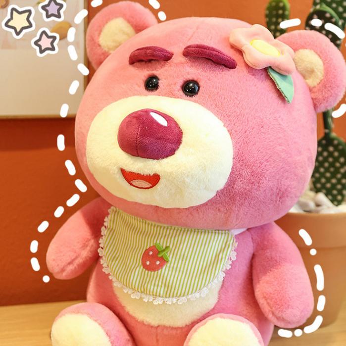 Gấu bông Lotso dâu đeo yếm cute, Gấu dâu cài hoa đáng yêu màu hồng