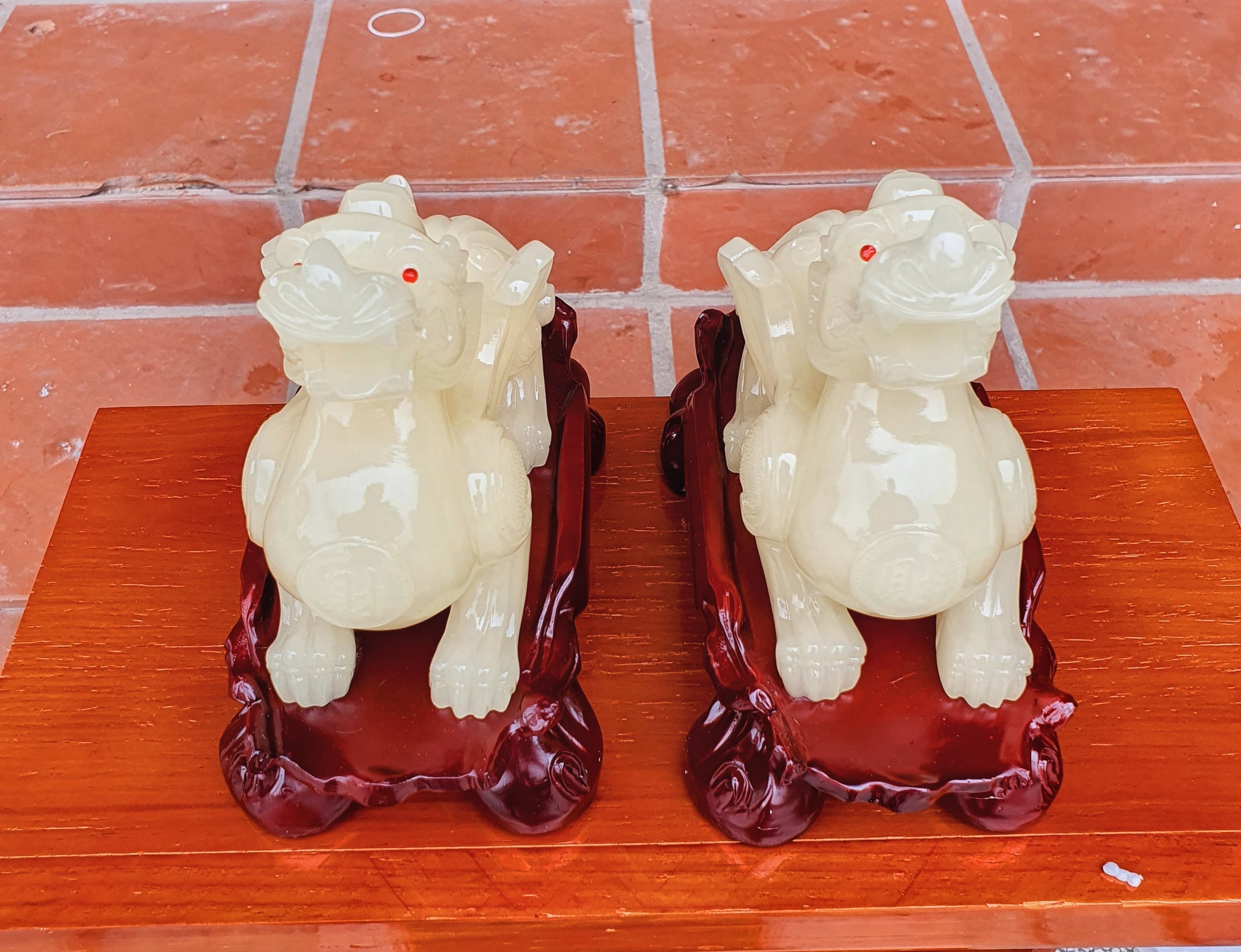 Cặp Tỳ Hưu Phong Thủy Chiêu Tài Hút Lộc Cao 20cm – Trắng