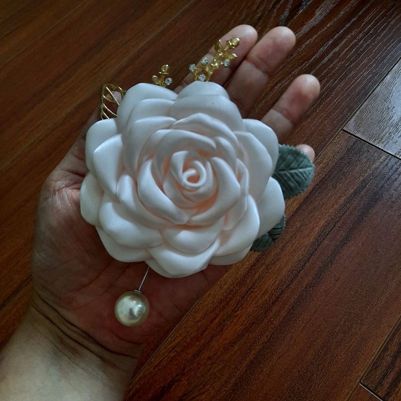 Hoa cài áo bông hoa hồng handmade chất liệu mềm mịn