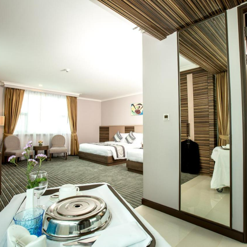 Gói 3N2D Tại The Berkeley Pratunam Hotel 5* Thái Lan. Bao Gồm Ăn Sáng.
