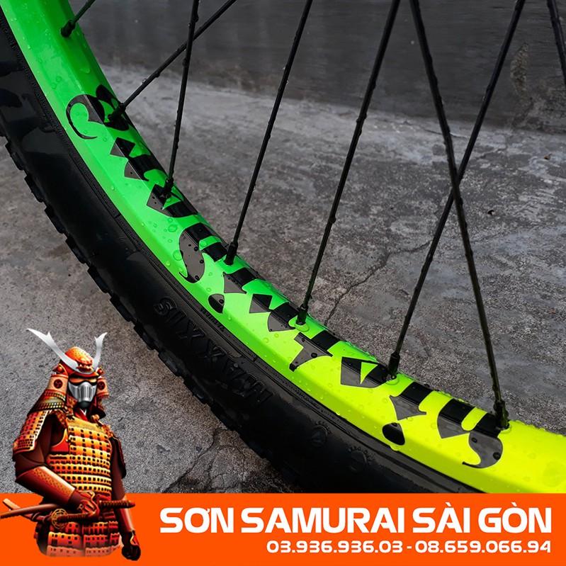 Sơn SAMURAI KUROBUSHI 56** MÀU VÀNG HUỲNH QUANG chính hãng dành cho xe máy