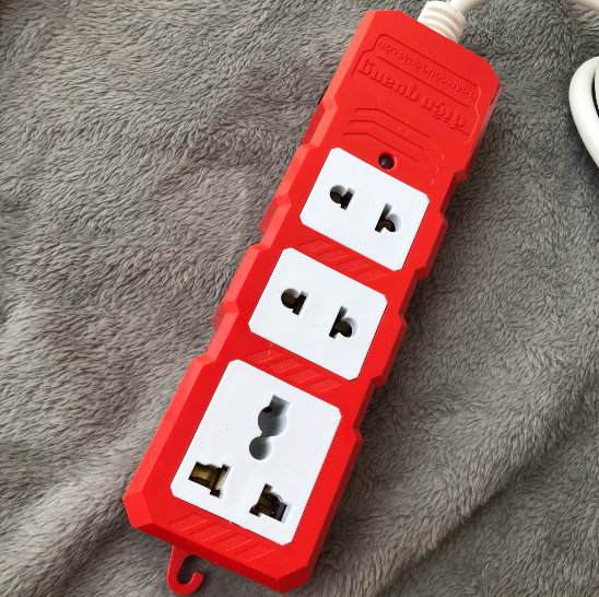 Ổ Cắm Công Suất Lớn Điện Quang ĐQ ESKHP 3RW 2m
