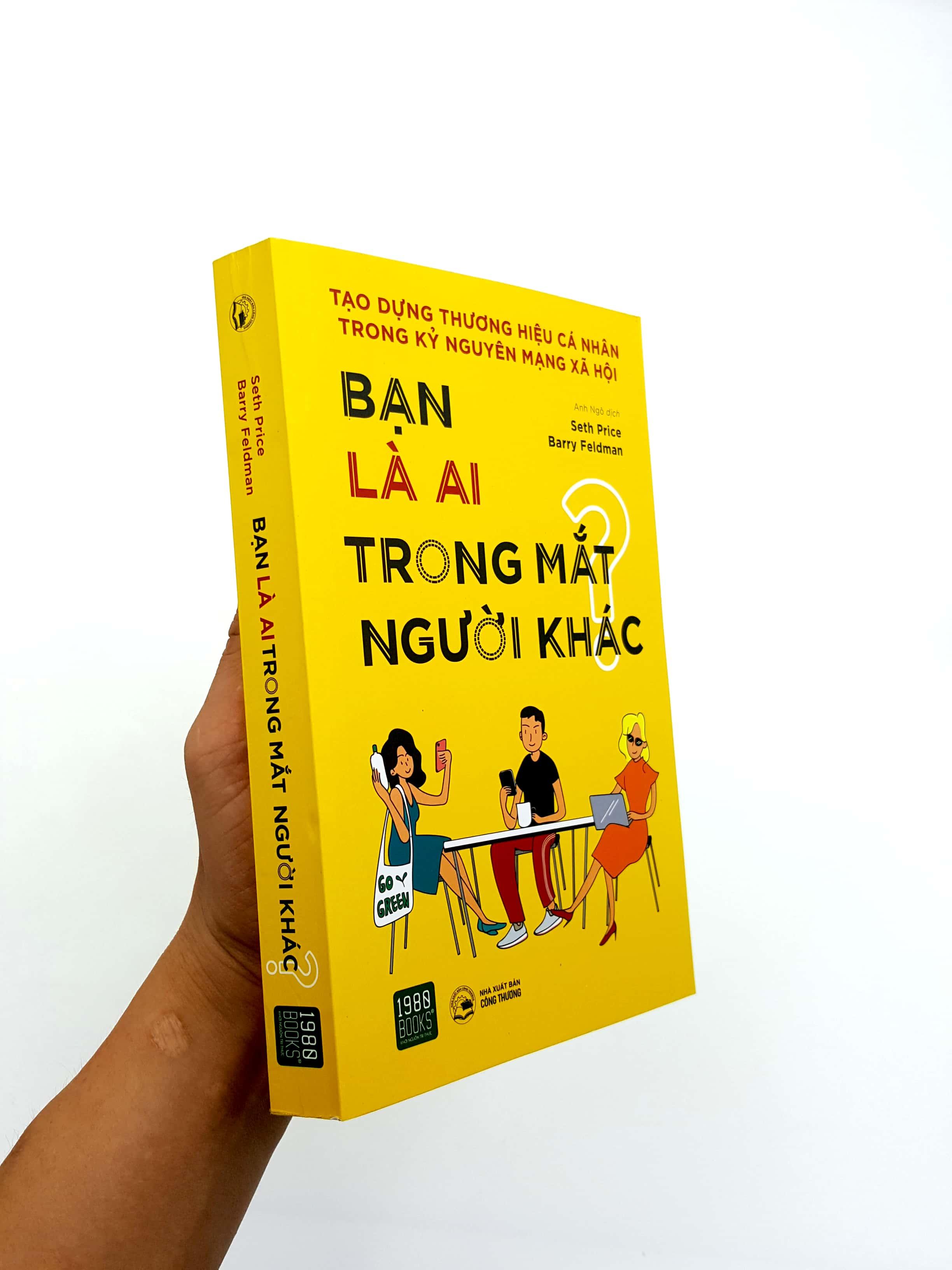 Bạn Là Ai Trong Mắt Người Khác