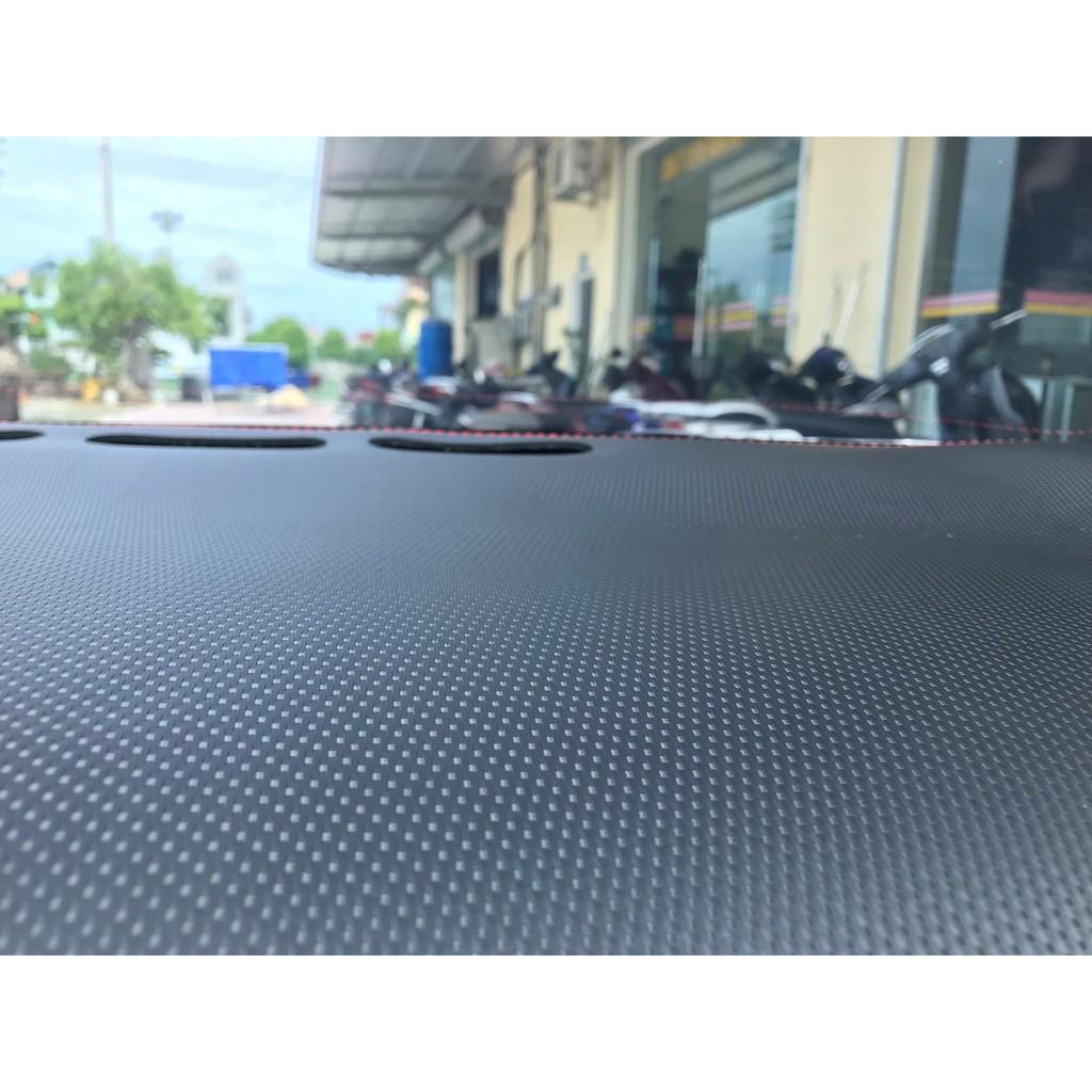 Thảm taplo da vân carbon Ford Ecosport 2018-2021