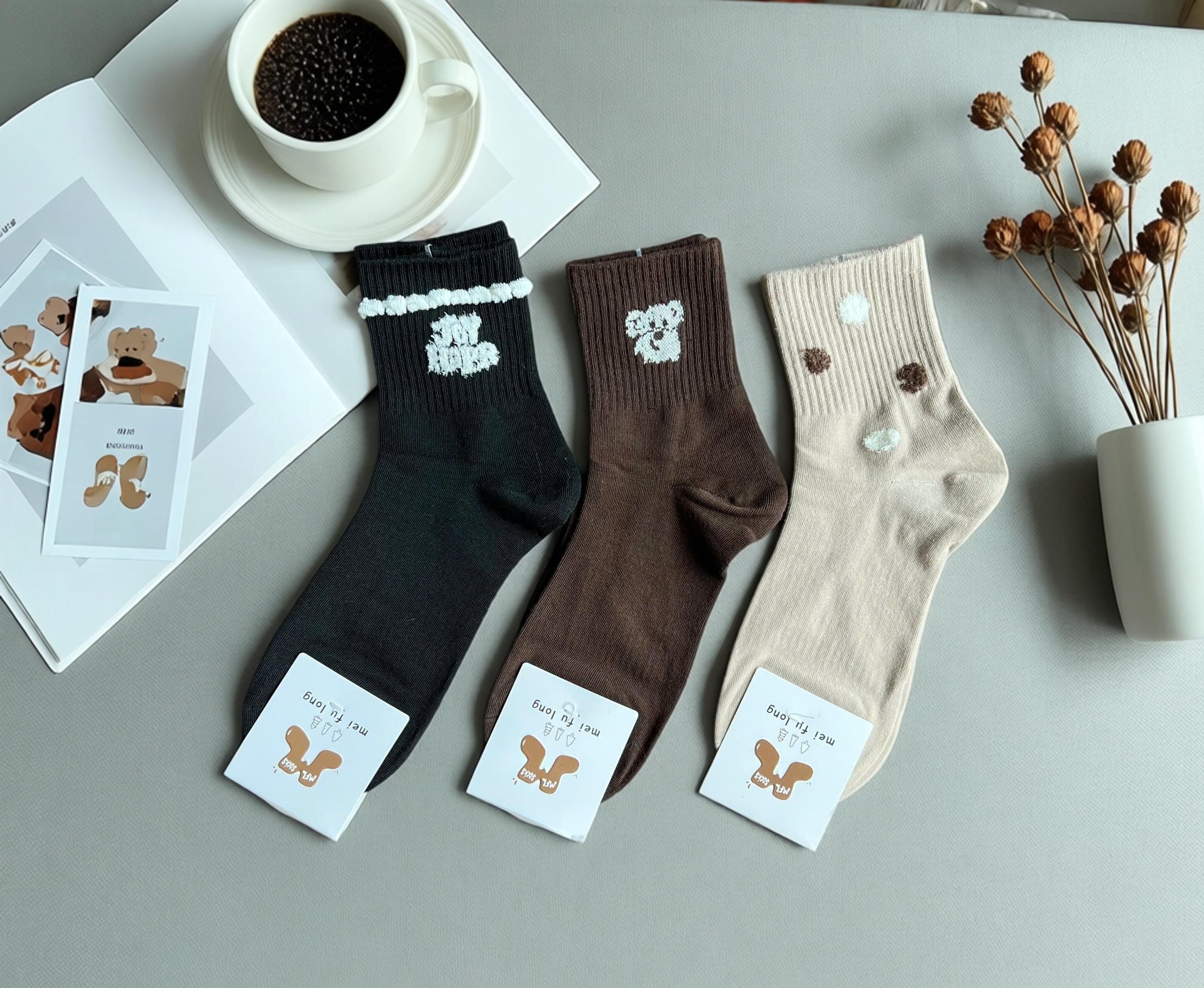 SET 5 ĐÔI TẤT VỚ NỮ CAO CỔ MÃ 18 DÀNH CHO NỮ