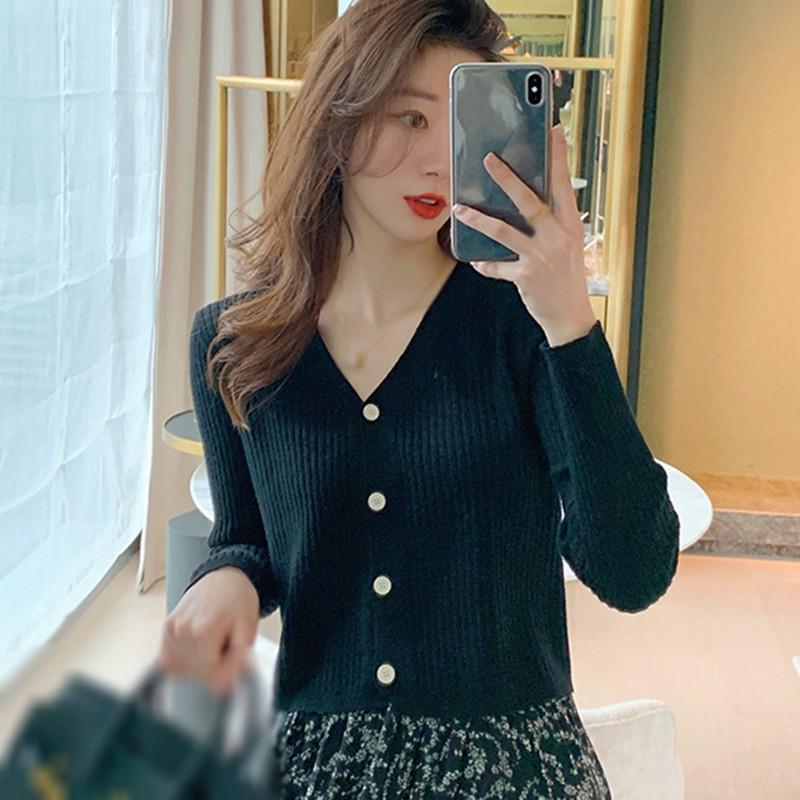 Áo Cardigan Dệt Kim Tay Dài Phối Nút Thiết Kế Cổ Chữ V Thanh Lịch