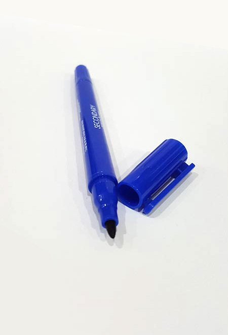 Bộ 2 Bút Lông Dầu Aplus 2 Đầu PY258200 - Mực Xanh