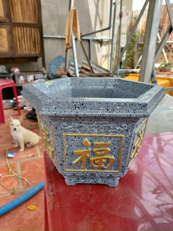 Khuôn đúc chậu cảnh lục giác 25 khuôn có lòng trong