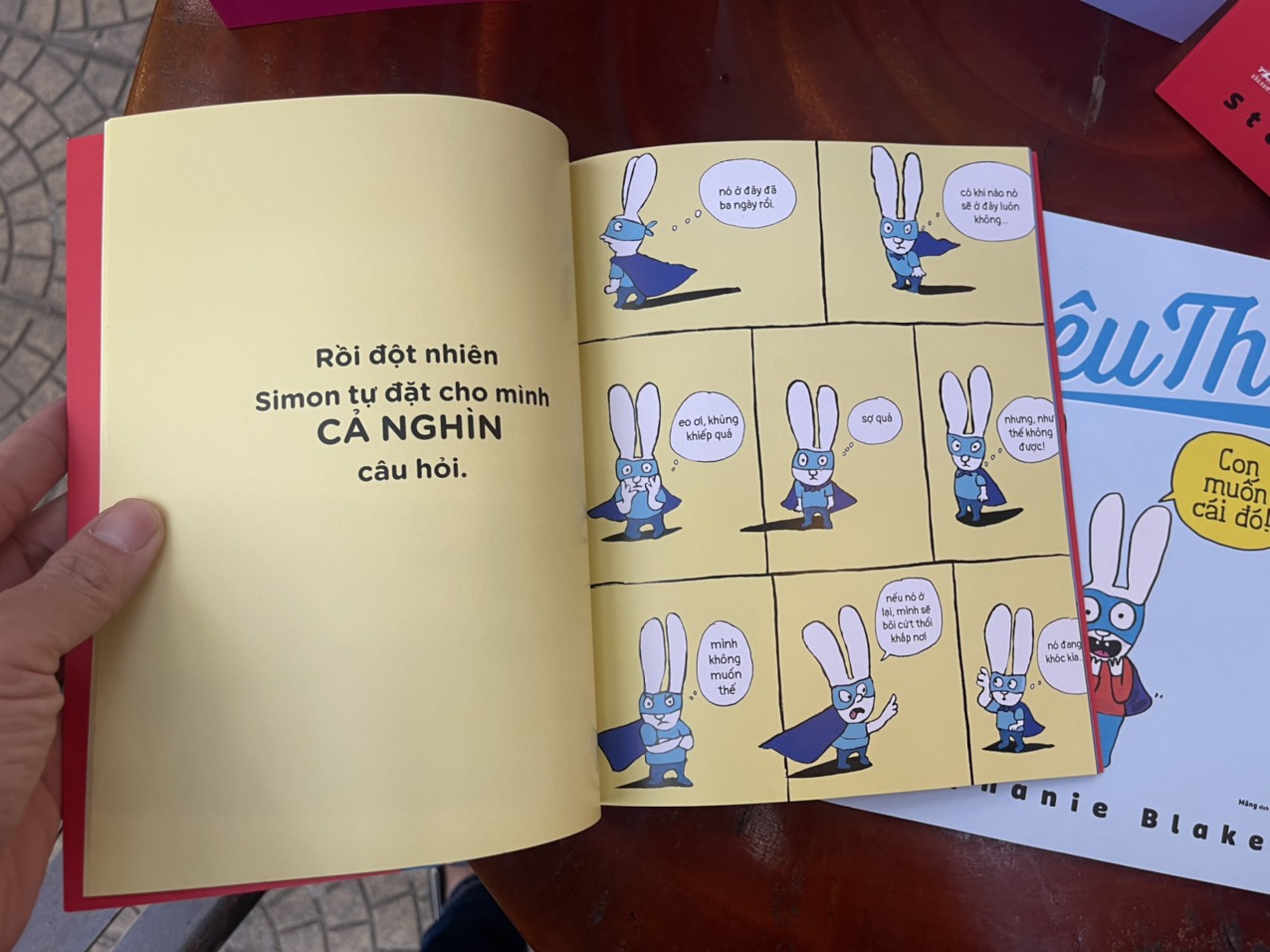 SIÊU THỎ - Có một em bé trong bụng mẹ, Con muốn cái đó, Con muốn ăn mì, Em bé cưng, Ứ đi nha sĩ đâu - Stephanie Blake – Măng dịch - Nhã Nam