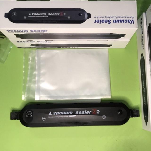 Máy Hút Chân Không Thực Phẩm Kèm Hàn Miệng Túi Vacuum Sealer Model Z - 220V - Dùng cho gia đình