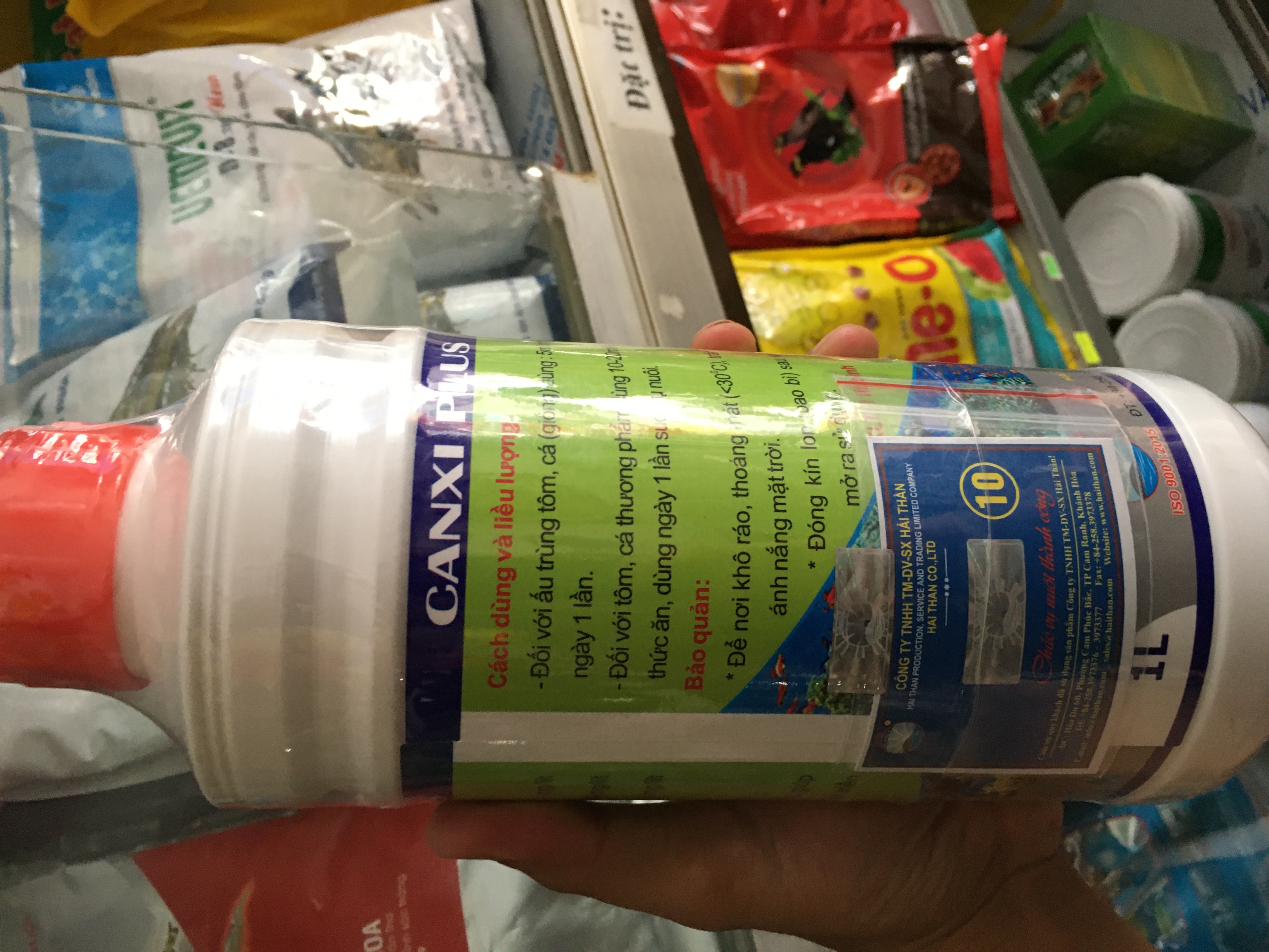 Canxi plus bổ sung calci và khoáng thiết yếu giúp cho qua trình phát triển tót của tôm cua , cá, ốc ,thuỷ hải sản