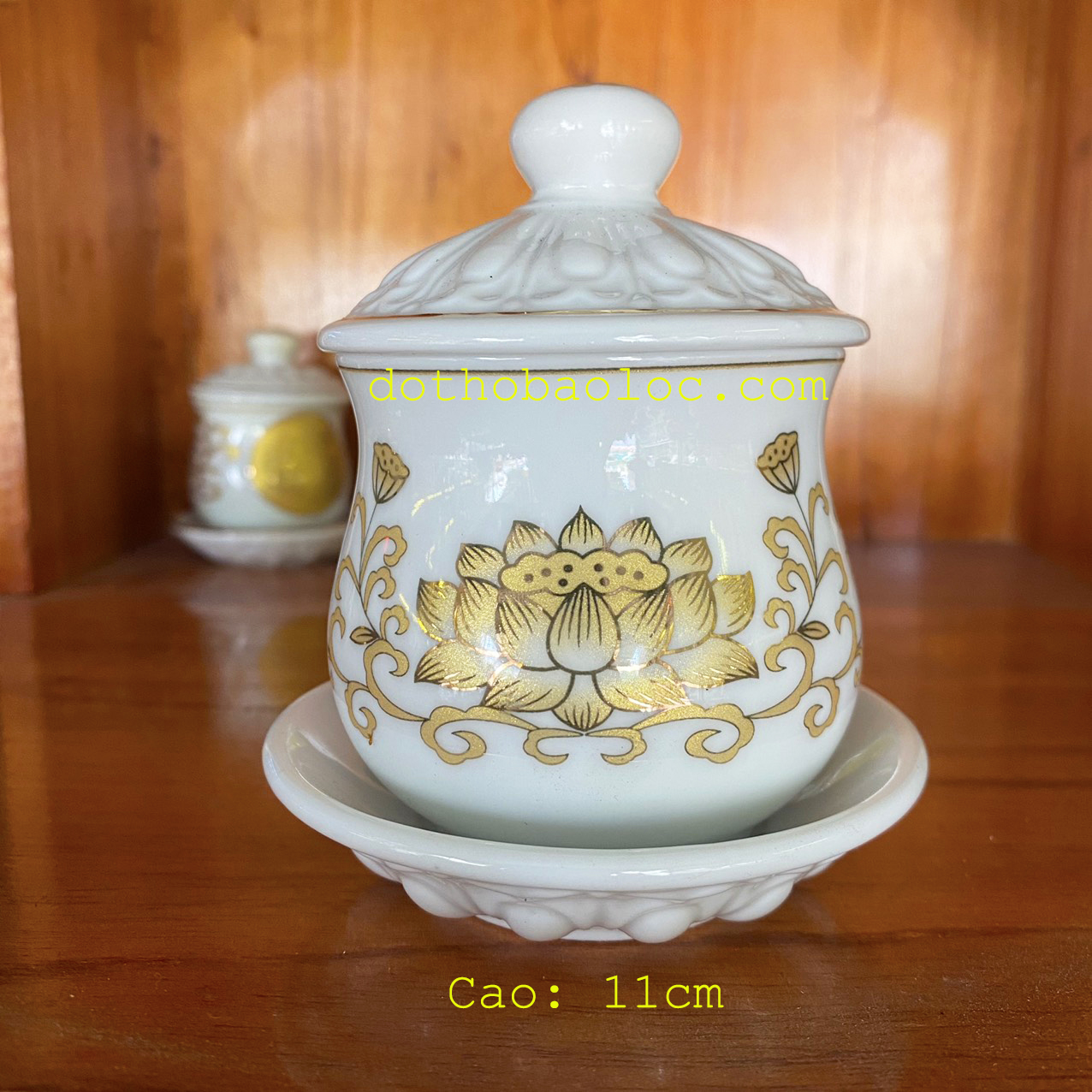 Hũ đựng gạo muối thờ cúng bằng sứ hình hoa sen vàng 3D 3 cỡ cao: 7cm, 9cm, 11cm