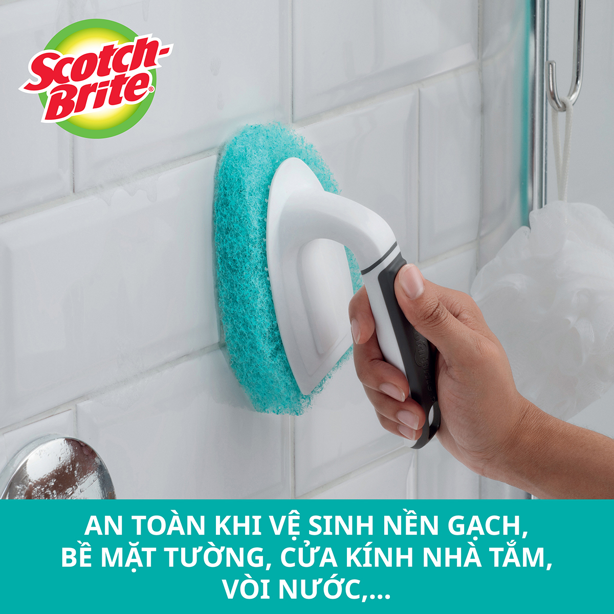 Bàn chải chà sàn Scotch Brite 3M đa năng, cao cấp, chống trầy xước, an toàn khi sử dụng trên nhiều bề mặt, tay cầm êm chắc chắn, độ bền cao, có thể tái sử dụng nhiều lần, lấy sạch vết bẩn cứng đầu hiệu quả 553