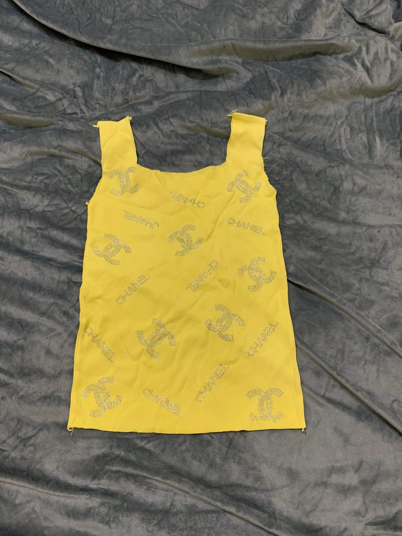 Len mông 2s bản to đính đá