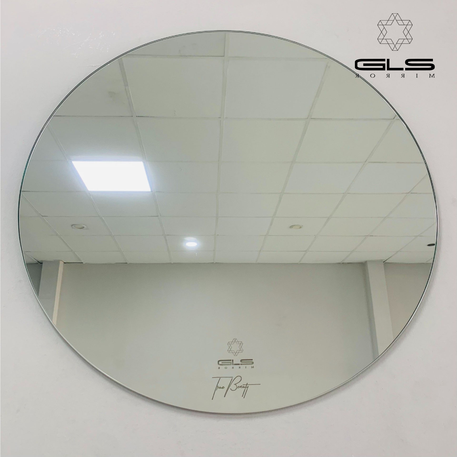 Gương soi GLS kiểu trơn hình tròn 60x60cm sưu tập Thu 2022