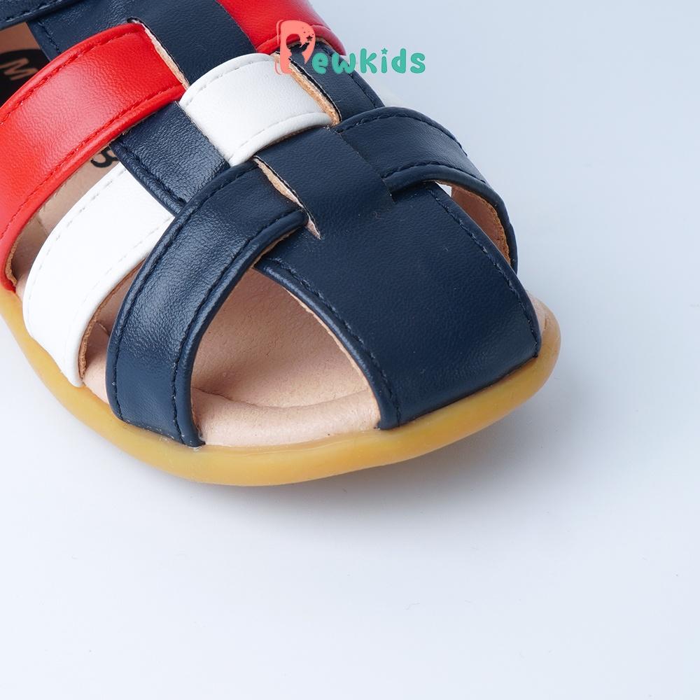 Dép sandal bé trai Dewkids đế mềm, quai đan thoáng khí đi biển - TD008