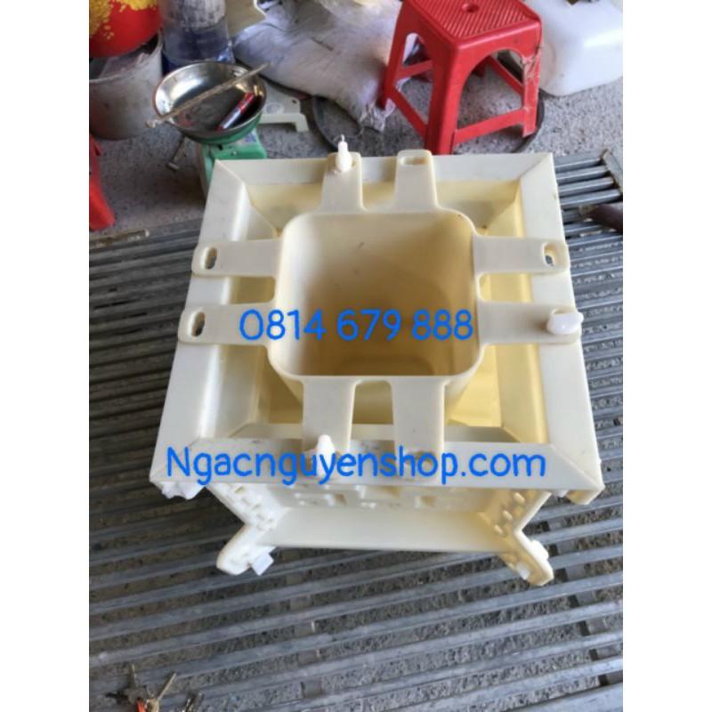 Khuôn lồng đèn dạng rỗng