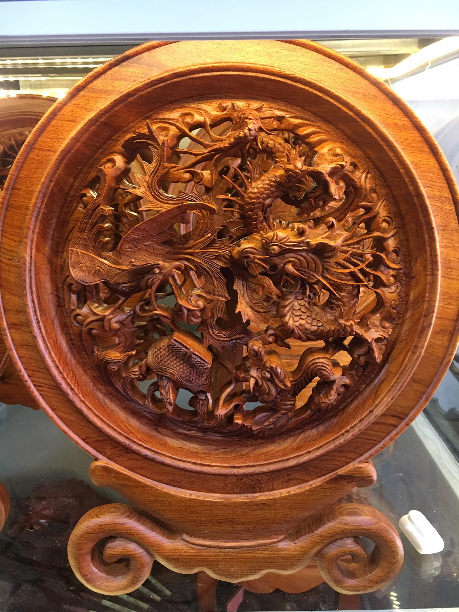 Tranh đĩa Tứ linh gỗ Hương ta hàng đục tay sắc nét, sang trọng ( đĩa 30cm )