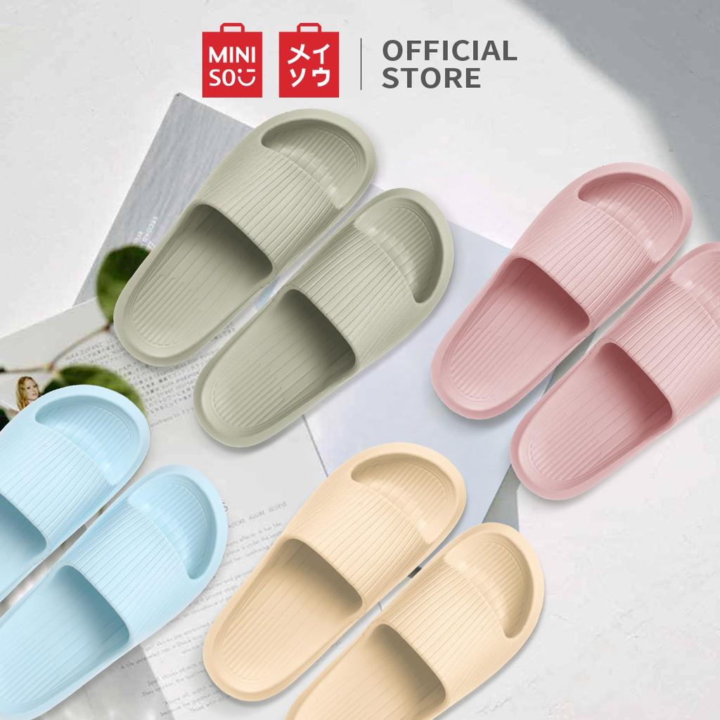 [Mã MINI11FFF giảm 5% đơn 150K] Miniso Dép đi trong phòng tắm mềm mại sọc đơn