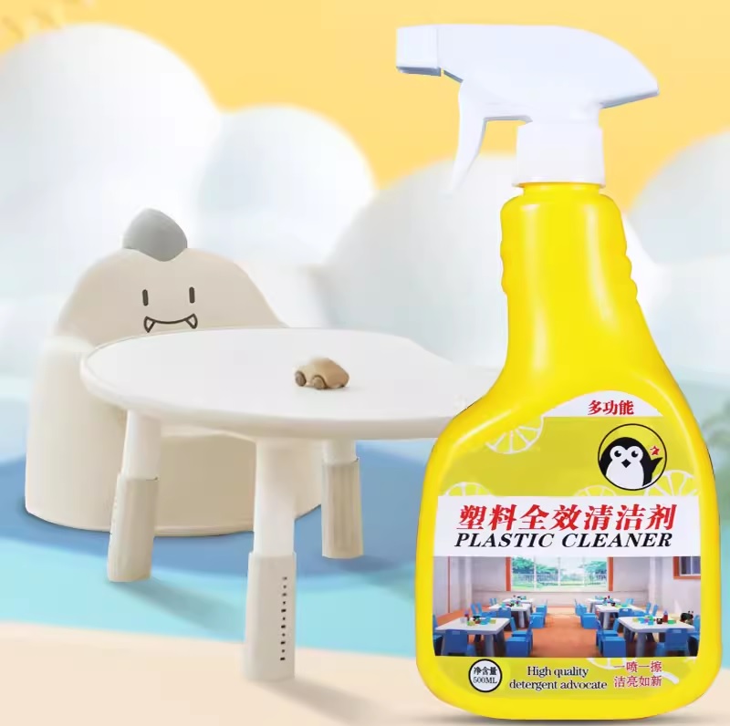 Dung Dịch Tẩy Sạch Vết Bẩn Trên Đồ Nhựa, Ghế Nhựa, Nội Thất Nhựa Cao Cấp 500ml- Hàng Nhập Khẩu