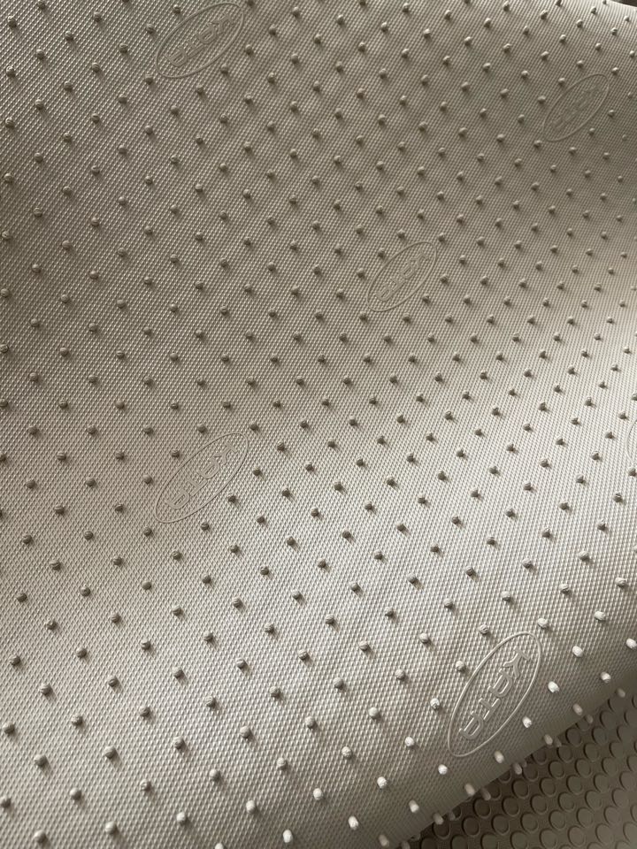 Hình ảnh Thảm lót sàn ô tô KATA cho xe Mazda BT-50 (2012 - 2020) - Khít với sàn xe, Chống trơn, Không mùi, Không ẩm mốc