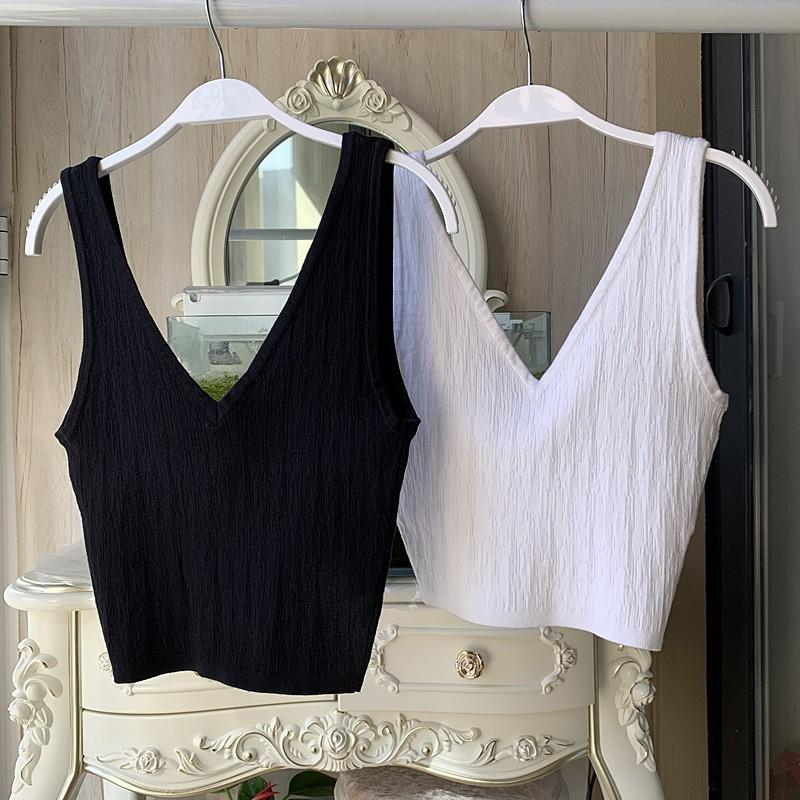 Áo không tay cổ chữ V thiết kế ôm sát tôn dáng