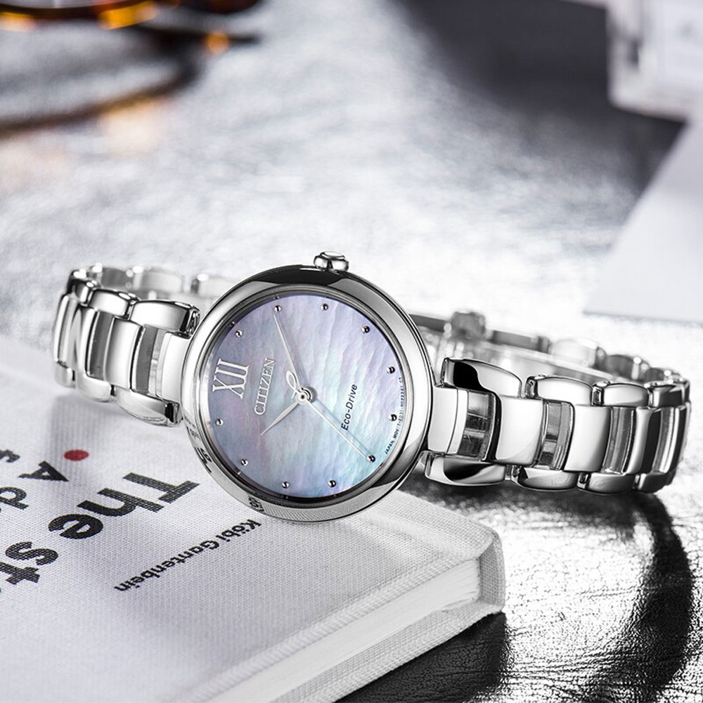 Đồng Hồ Citizen Nữ Dây Kim Loại Máy Eco-Drive EM0530-81D - Mặt Xà Cừ