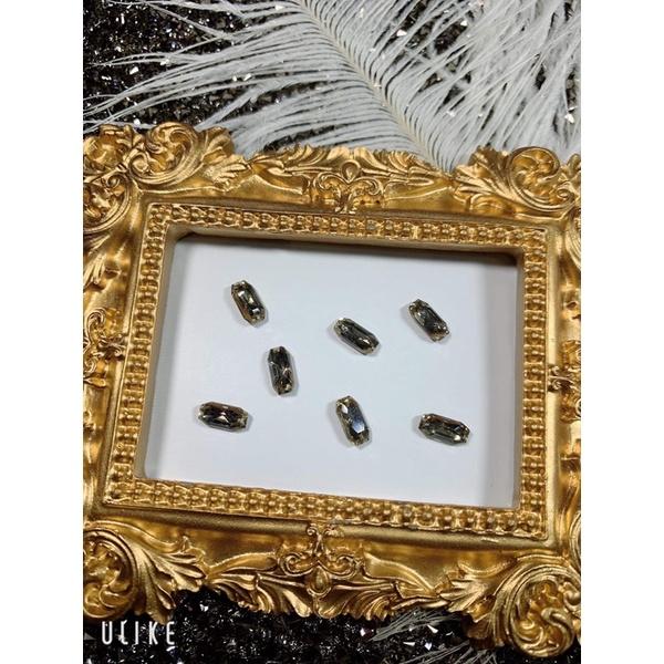 Đá khối gắn móng siêu sáng3k/1 viên